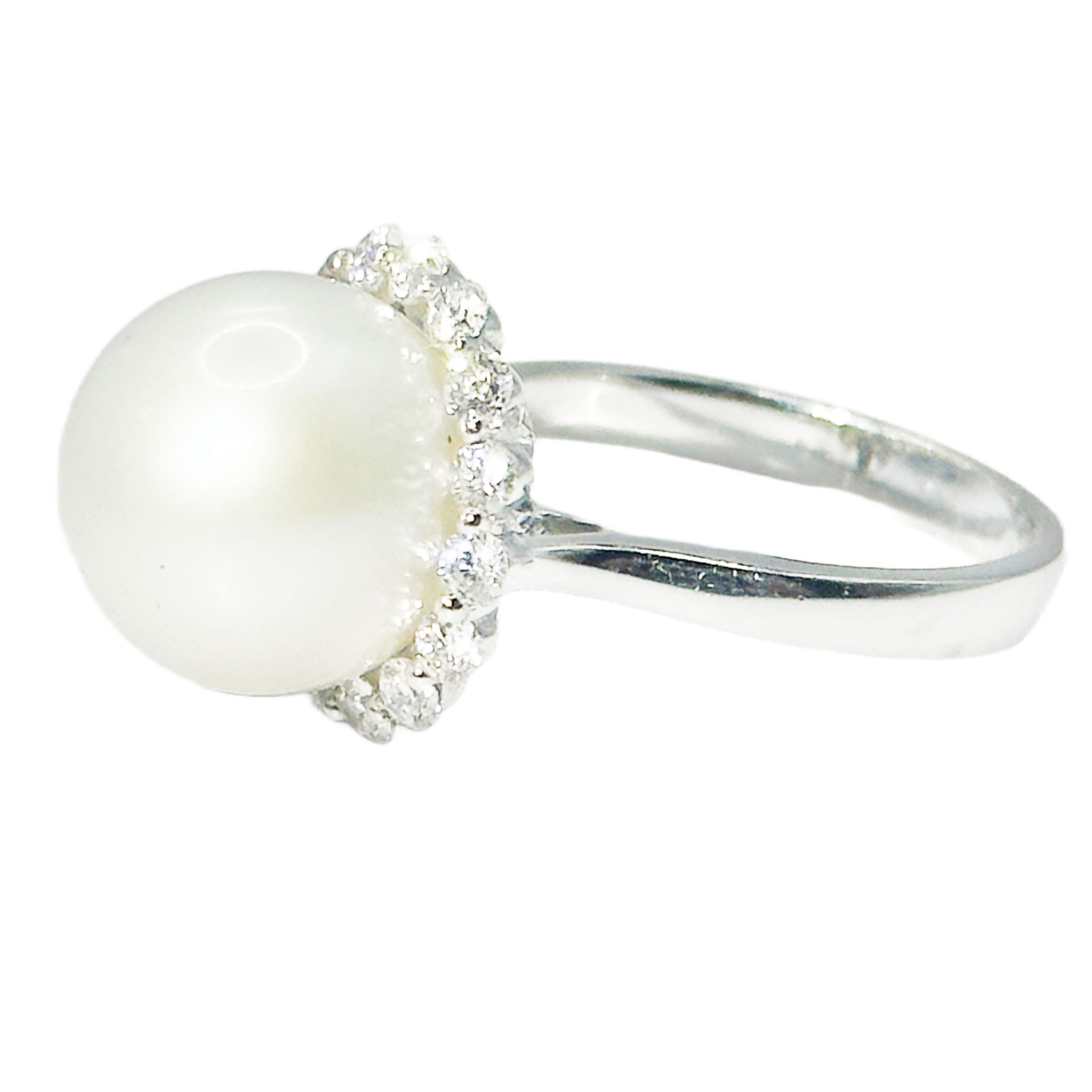 $7900 .75 Ct White Gold South Sea White Pearl and Diamond All Around Ring 18Kt