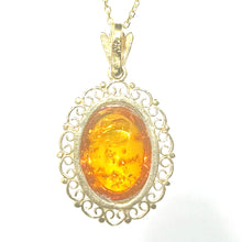 $2900 8.50Ct Amber Filigree Cabochon Necklace 14Kt Yellow Gold