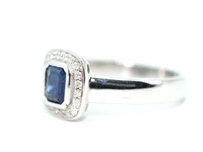 0.62Ct White Gold Natural Sapphire Bezel Set and Diamond Ring 18Kt