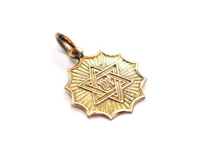 Reflective Jewish Star Pendant 14KT Yellow Gold 0.50 Inch