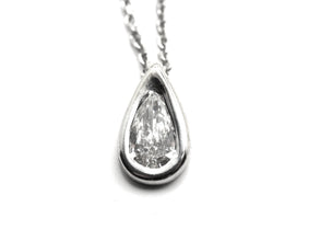 0.52ct Tear Drop Pear Shape Natural Diamond Solitaire Necklace 18kt White Gold