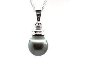 0.10 Ct Natural Diamond White Gold Black Tahitian Pearl Ladies Pendant 14 Kt