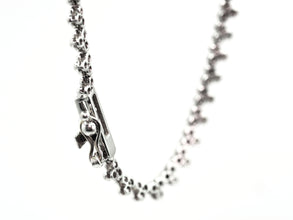 11.49 Ct White Gold Teardrop Sapphire and Diamond Necklace 14kt