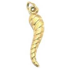 $390 14Kt Yellow Gold Italian Horn Charm Pendant