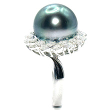 $7900 1.75Ct White Gold Black Pearl and Diamond Ring 18Kt