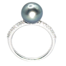 $3500 0.50Ct White Gold Diamond and Black Tahitian Pearl Ring 14Kt